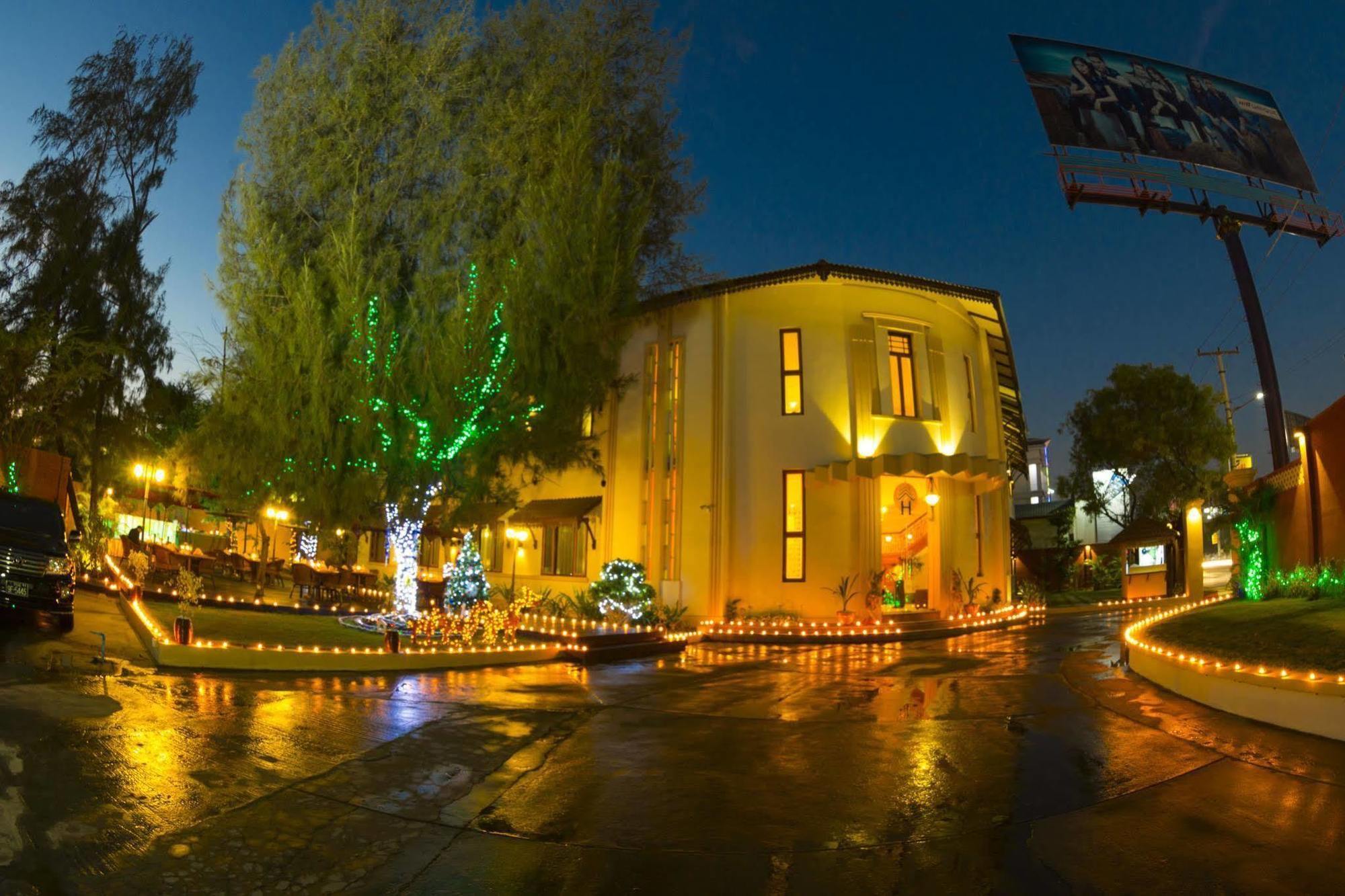 Hotel Amazing Mandalay Exterior foto
